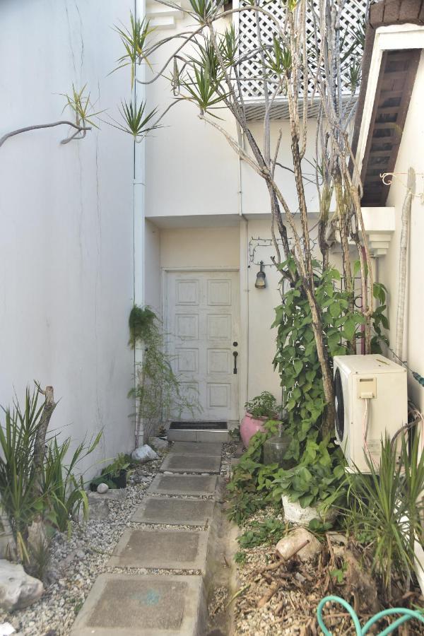 Barbican Cozy Flat At Dillsbury Kingston Buitenkant foto